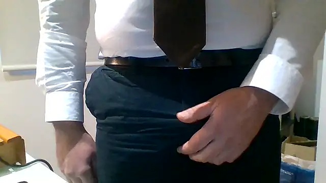 66MA69 online show from December 18, 4:24 pm