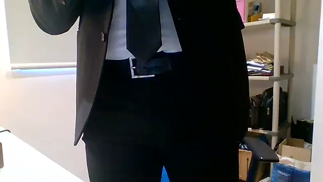 66MA69 online show from February 5, 1:05 pm