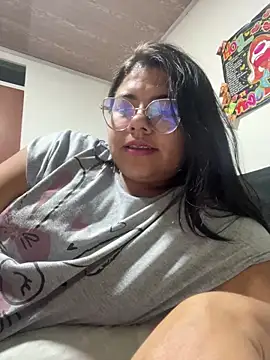 viccky vick online show from February 12, 4:33 am