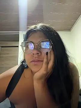 viccky vick online show from March 16, 3:58 am