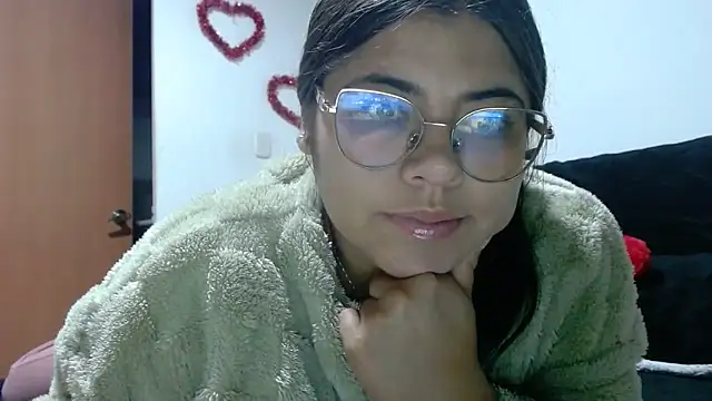 viccky vick online show from September 19, 2:57 am