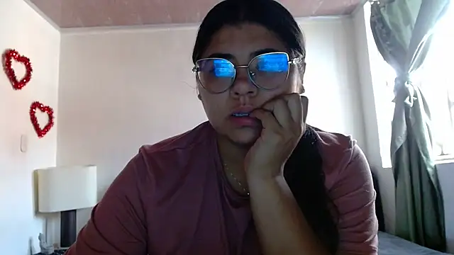 viccky vick online show from October 8, 8:39 pm