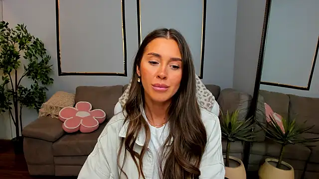 Anya-Ray online show from April 27, 12:47 pm