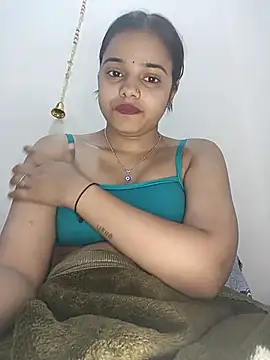 Snapshot of RAYI_123 chatting on February 15, 10:52 pm RAYI 123 online show from February 15, 10:52 pm