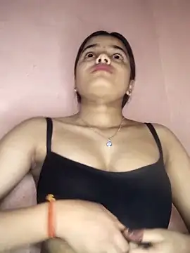 Snapshot of RAYI_123 chatting on March 1, 5:16 pm RAYI 123 online show from March 1, 5:16 pm