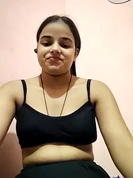 Snapshot of RAYI_123 chatting on October 7, 6:21 am RAYI 123 online show from October 7, 6:21 am