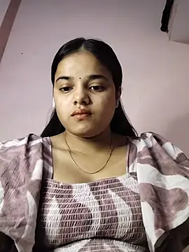 Snapshot of RAYI_123 chatting on June 23, 6:44 am RAYI 123 online show from June 23, 6:44 am