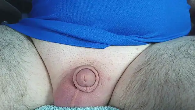 Snapshot of stubbydick3 chatting on March 4, 8:16 pm stubbydick3 online show from March 4, 8:16 pm