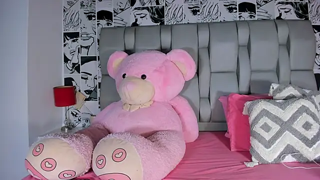 LucyRosse online show from April 5, 11:18 am