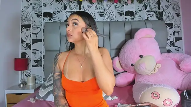 LucyRosse online show from April 19, 11:20 am