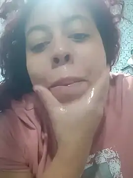 Snapshot of alexandraluv chatting on February 22, 4:40 pm alexandraluv online show from February 22, 4:40 pm