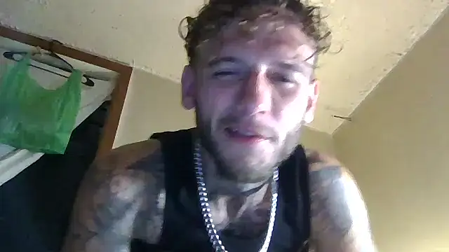 cruz815 online show from September 16, 2:23 am