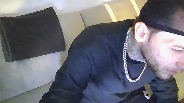 cruz815 online show from December 5, 8:49 pm