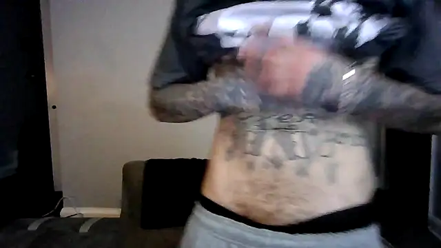 cruz815 online show from March 6, 3:58 am