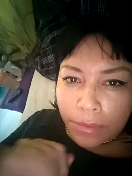 KellyPerlaxxx online show from November 14, 1:32 pm