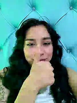 Marce0 online show from February 2, 5:04 pm