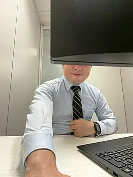 Nobu 469 online show from November 6, 6:58 am