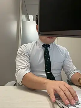 Nobu 469 online show from November 20, 2:45 am