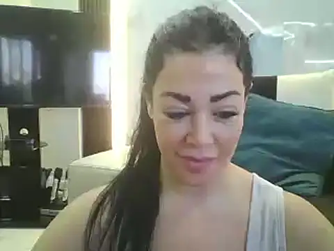 Aleen8067 online show from February 8, 9:24 am