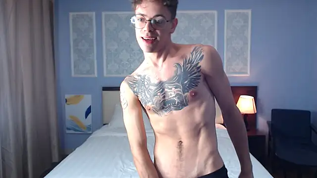 William Henry  online show from February 2, 6:58 am