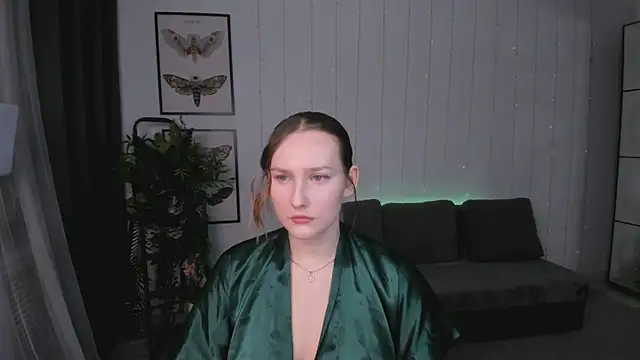 MaryWaddell online show from February 2, 6:15 am