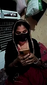 Snapshot of Jyoti5566 chatting on February 5, 4:47 pm Jyoti5566 online show from February 5, 4:47 pm