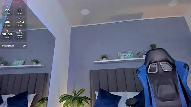 alessia leroy online show from February 9, 7:29 pm