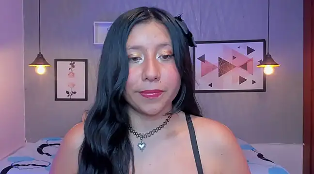 Nohemi louse online show from February 20, 7:41 pm