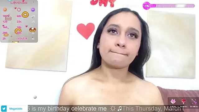 Snapshot of meganjobss chatting on March 4, 12:33 pm meganjobss online show from March 4, 12:33 pm