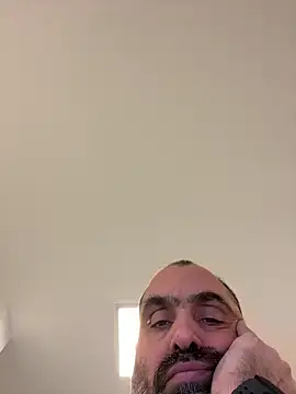 Snapshot of fuocovivo4 chatting on February 13, 12:21 pm fuocovivo4 online show from February 13, 12:21 pm