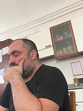 Snapshot of fuocovivo4 chatting on February 16, 9:15 am fuocovivo4 online show from February 16, 9:15 am