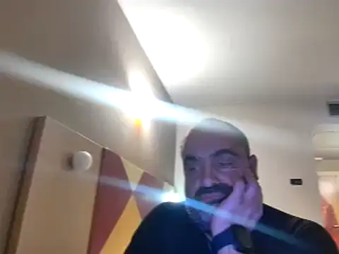 Snapshot of fuocovivo4 chatting on February 19, 7:38 pm fuocovivo4 online show from February 19, 7:38 pm