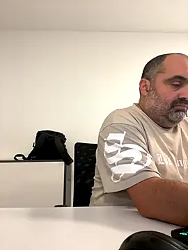 Snapshot of fuocovivo4 chatting on September 12, 8:58 am fuocovivo4 online show from September 12, 8:58 am