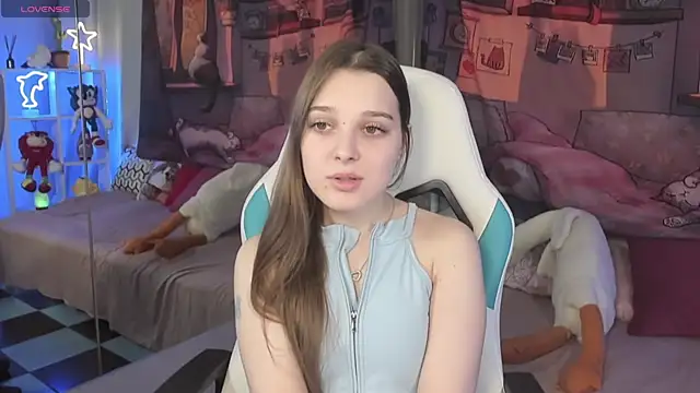 kaisajenner online show from October 15, 1:50 am