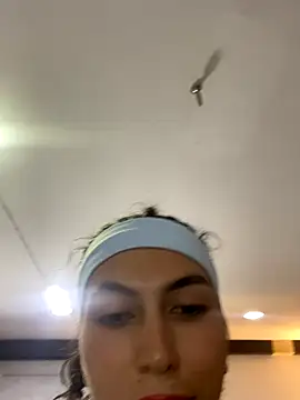 allicemackenzie online show from November 17, 12:38 am