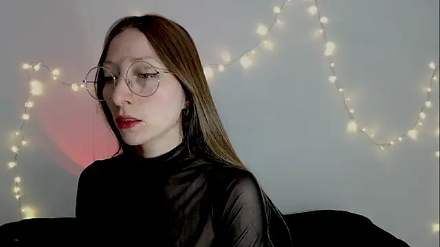 Carlin Diaz online show from March 20, 10:25 pm