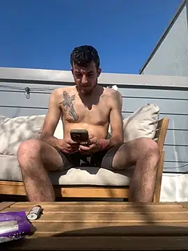 Snapshot of Codybugs0206 chatting on March 16, 9:37 pm Codybugs0206 online show from March 16, 9:37 pm