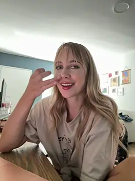 rileylovesyou online show from September 9, 10:31 pm