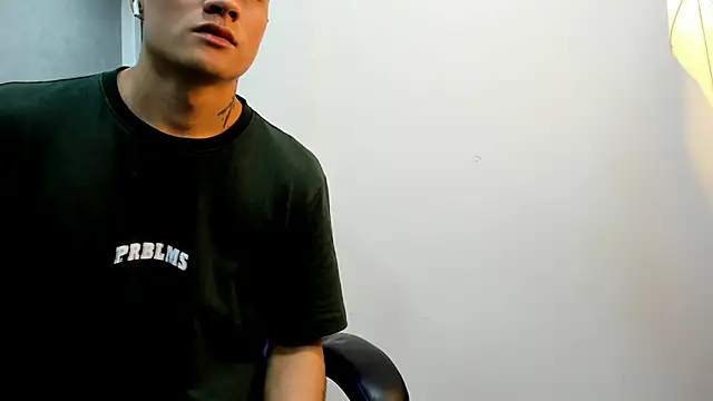 roan birkin online show from December 3, 7:23 pm