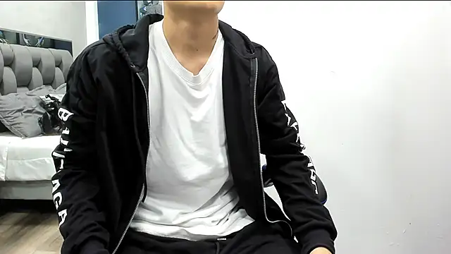 roan birkin online show from December 5, 7:43 pm