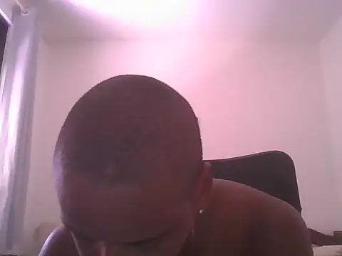 Snapshot of ONegodoce25 chatting on May 17, 1:51 pm ONegodoce25 online show from May 17, 1:51 pm