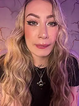 Lally Valencia   online show from February 5, 8:19 am