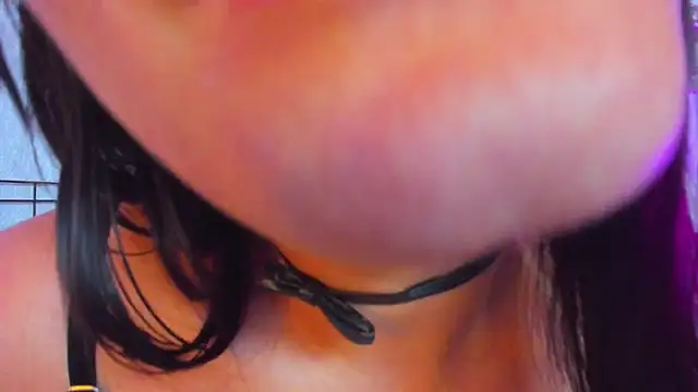 Snapshot of kendalbrook chatting on March 13, 3:28 pm kendalbrook online show from March 13, 3:28 pm