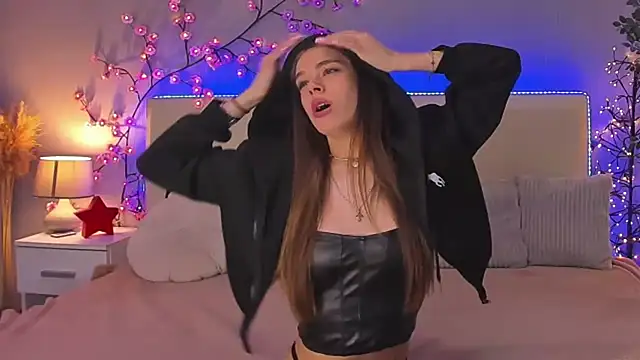 melissacrayzy online show from March 27, 6:30 am