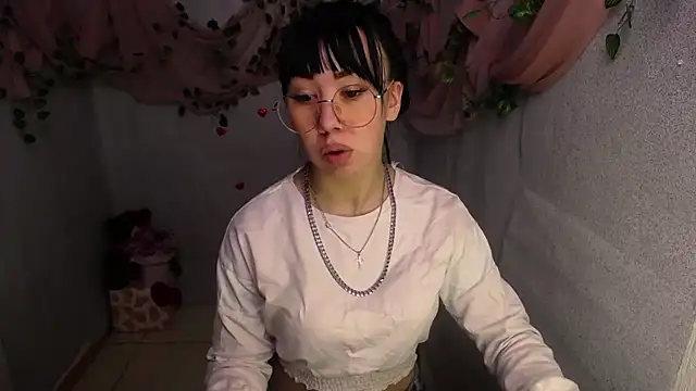 Katrin Bright  online show from January 31, 7:50 am