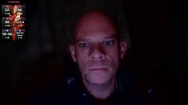 Snapshot of Boss5989 chatting on January 17, 10:53 am Boss5989 online show from January 17, 10:53 am