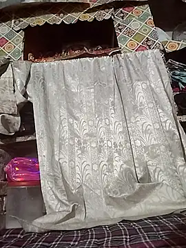 Snapshot of bestfriend-shikha chatting on February 19, 4:01 am bestfriend-shikha online show from February 19, 4:01 am