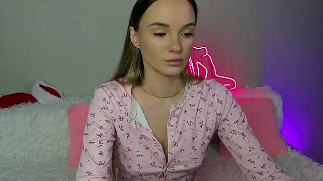 EvaBalmer online show from January 10, 3:41 am