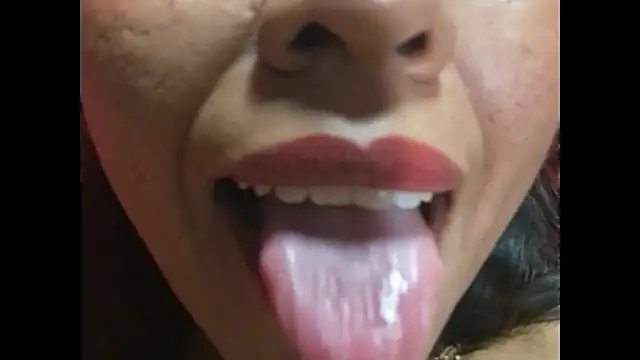 kyliebigboobs online show from November 29, 11:41 pm