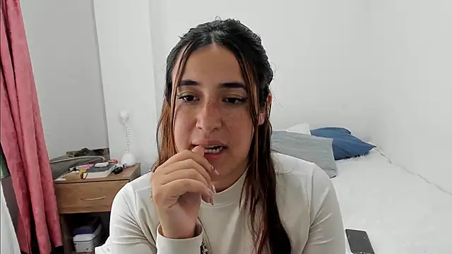   leaa online show from February 26, 8:00 pm